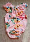 Nowy strój kąpielowy dziecięcy dziewczęcy 2 3 lata 100 falbana kwiaty różowy