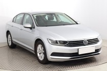 Volkswagen Passat B8 , Salon Polska, Navi, Klimatronic, Tempomat, Parktronic,