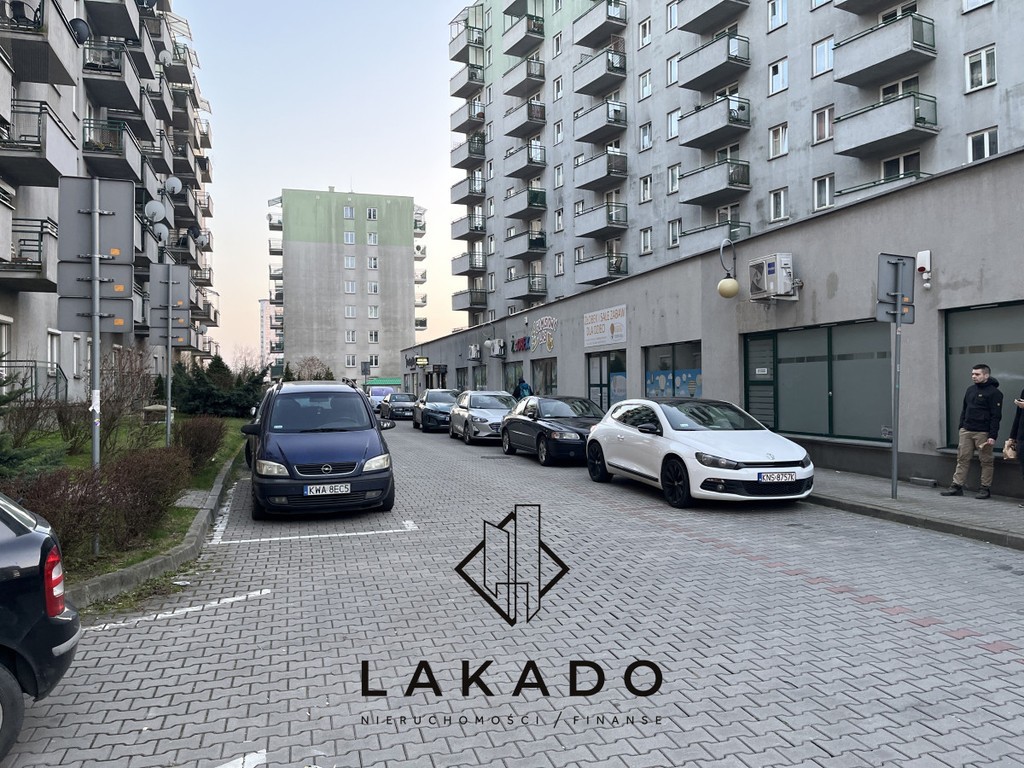 lokal handlowy, usługowy na sprzedaż