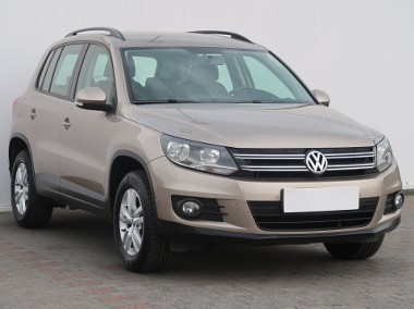 Volkswagen Tiguan , Salon Polska, 1. Właściciel, Serwis ASO, Klimatronic,-1