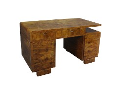 Piękne biurko art - deco w orzechu / po renowacji / antyk / stare