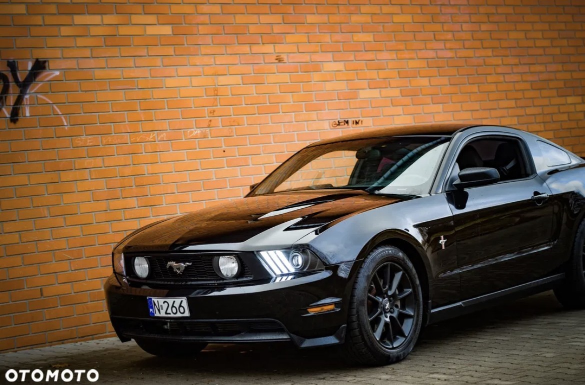 Ford Mustang V Mustang 3.7 V6