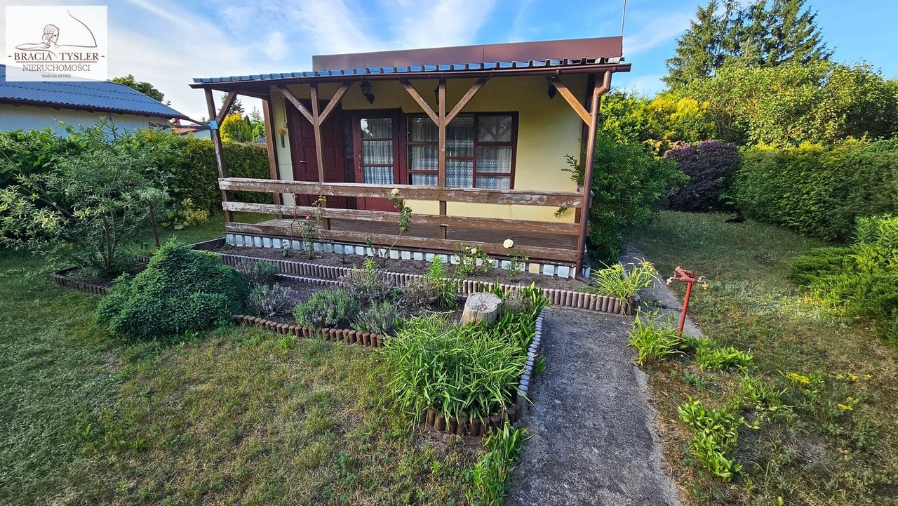 105000 DOM ROD 25/300 m² dom nad jeziorem ! – pohled 2