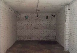 Garaż MAGAZYN murowany bez prądu 17m2 bliska WOLA ul. Żelazna