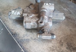 Valtra 6300 Massey Ferguson rozdzielacz podnośnika EHR