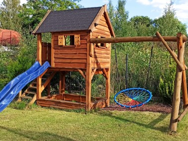 Drewniany domek dla dzieci ze zjeżdżalnią-1