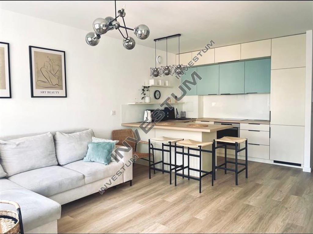 Złotnicka, 2pok, 42,6m2, balkon, winda, komórka