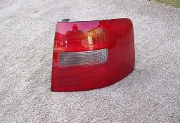 LAMPA TYLNA PRAWA AUDI A6 C5 KOMBI