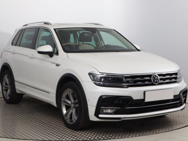 Volkswagen Tiguan , Salon Polska, Serwis ASO, DSG, Navi, Klimatronic, Tempomat,-1