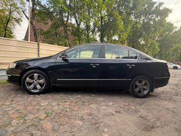Volkswagen Passat Passat B6; Salon Polska