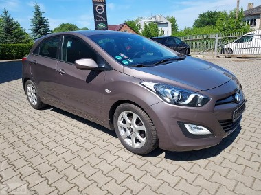 Hyundai i30 II 1.4 Premium-1