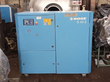 Sprężarka śrubowa BOGE S 40 - 8 bar, 2007 rok, 30 kW , 5,17 m3/min-1