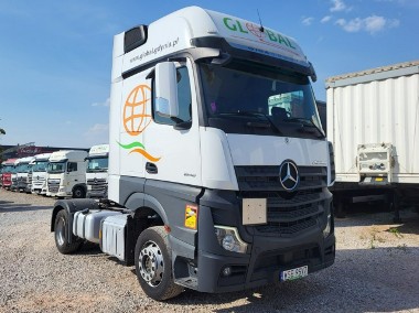 Mercedes-Benz Actros-1