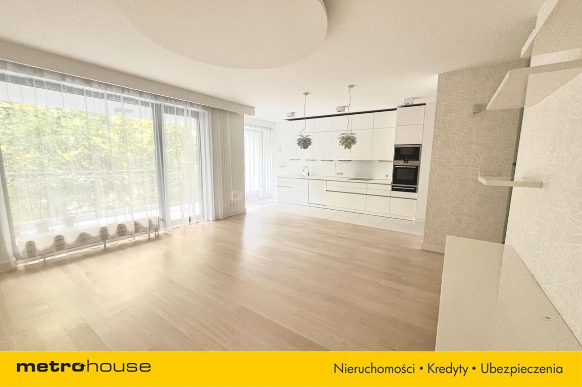 133 m² Recepcja 24h Taras 2 garaże - View 2