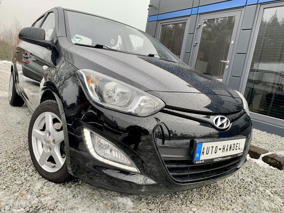 Hyundai I20 I 125 Benzyna 86km Ledy Bezwypadkowy Klima Gratka