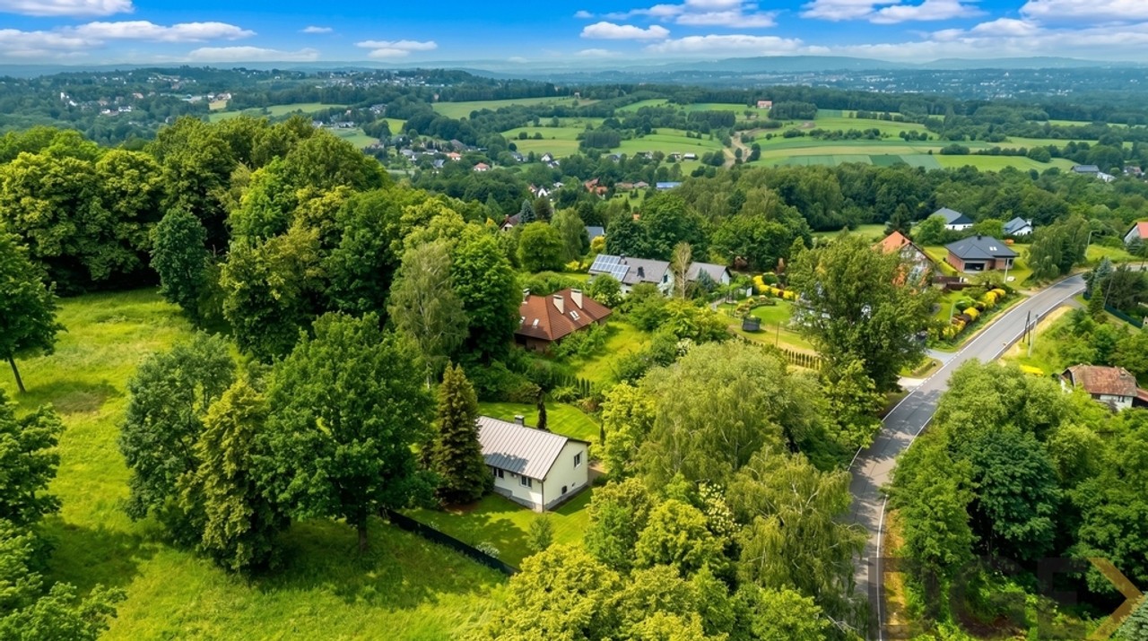 Dom na sprzedaż, 4 pokoje, 130 m², Lusina