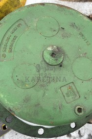 John Deere 8345R Zwolnica CZĘŚCI RE556205 R334394 R334392-2