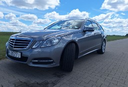 Mercedes E automat