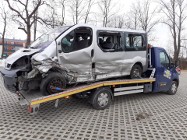 Auto pomoc Leszno. Zapraszamy do kontaktu osoby potrzebujące auto pomocy  