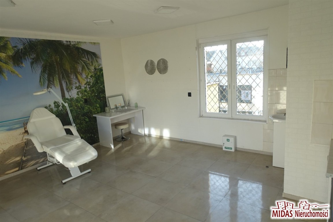 26 m², 2 piętro w pasażu handlowym! – pohled 2
