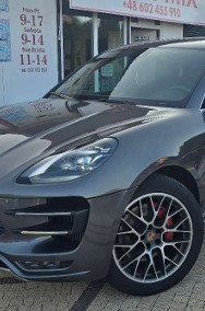 Porsche Macan-2