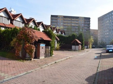 Dom Katowice Os. Witosa-1