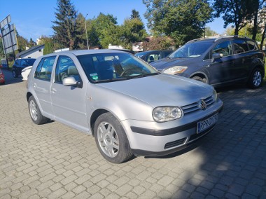 volkswagen golf 1,6 benzynza-1