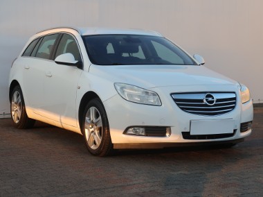 Opel Insignia , Automat, Navi, Klimatronic, Tempomat, Parktronic-1