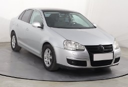 Volkswagen Jetta V , Klimatronic,ALU, El. szyby