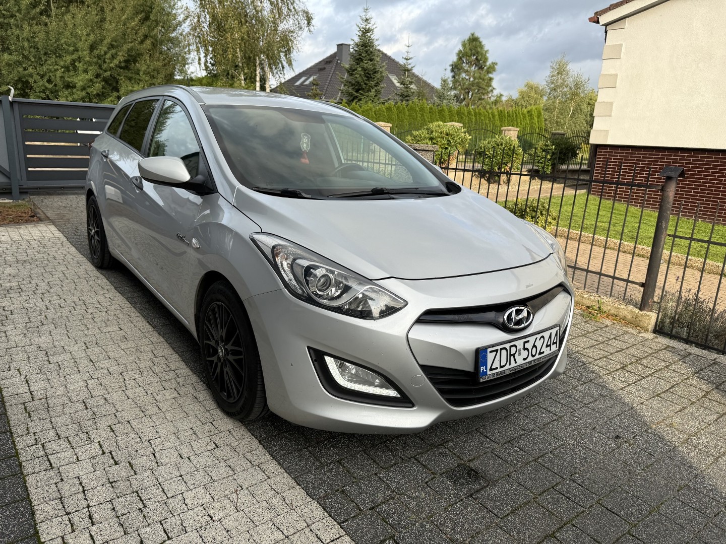 Hyundai i30 II 1.6 CRDi 110KM LED Klima Alu Czujniki !!