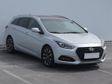 Hyundai i40 , Automat, Skóra, Navi, Xenon, Bi-Xenon, Klimatronic,-1