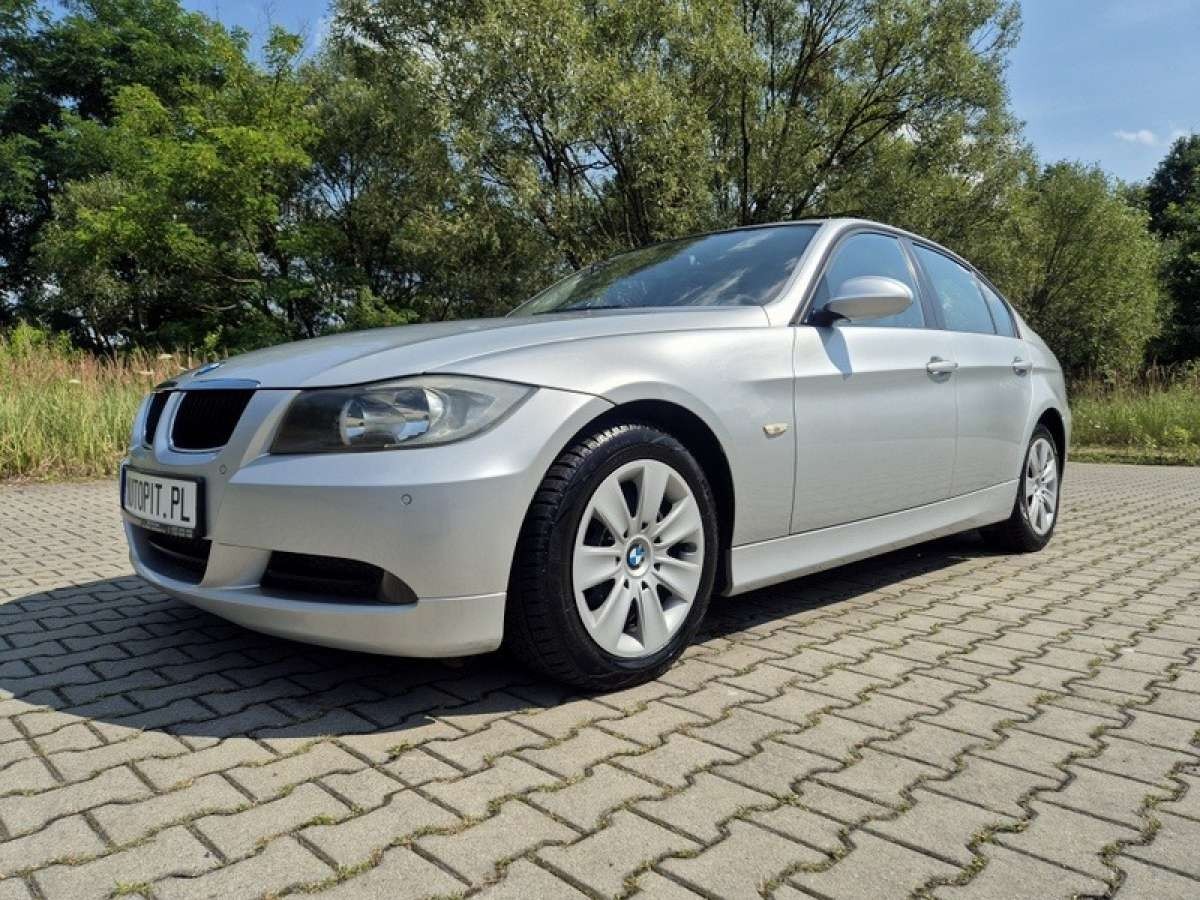 BMW SERIA 3 IV (E90/E91/E92/E93) BMW SERIA 3