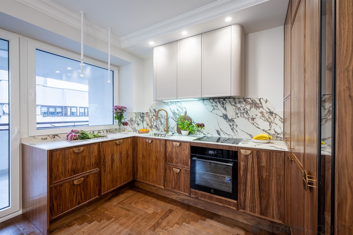 NOWY apartament w odrestaurowanym budynku ! - View 2