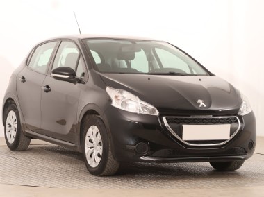 Peugeot 208 , Serwis ASO, Klima, Tempomat, Parktronic-1