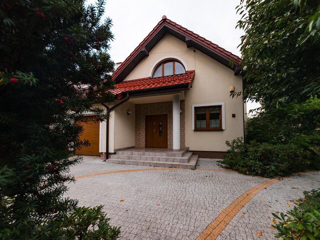 dom na sprzedaż