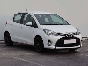Toyota Yaris III , Salon Polska, Serwis ASO, VAT 23%, Klima