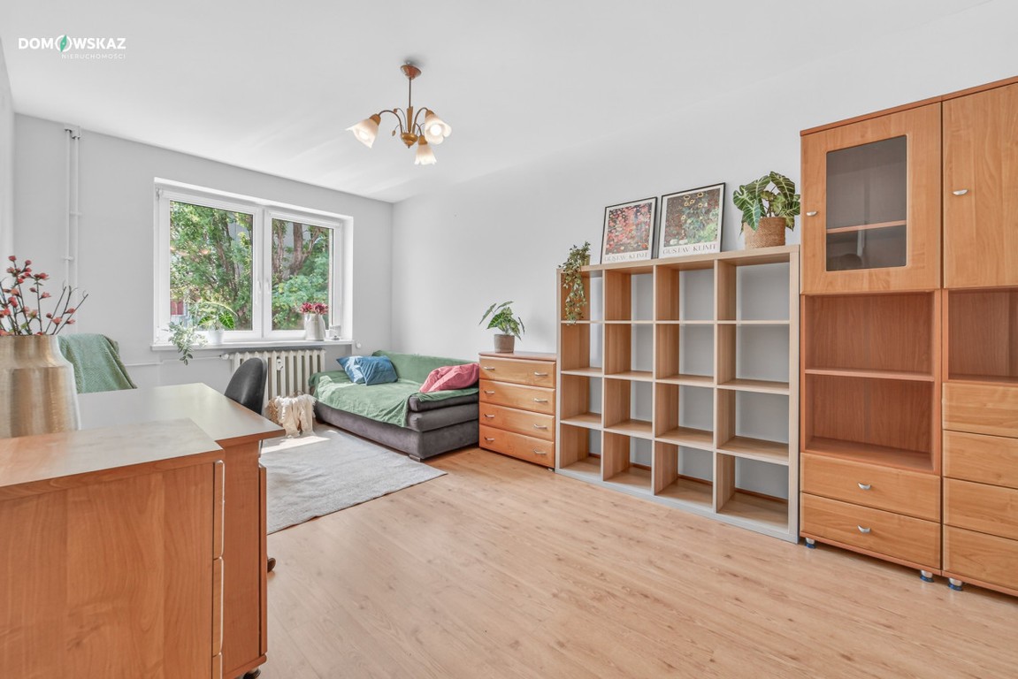 Kawalerka 29,5 m² w topowej lokalizacji Katowic - Widok 2