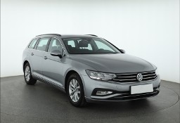 Volkswagen Passat B8 , Salon Polska, 1. Właściciel, Serwis ASO, VAT 23%, Navi,