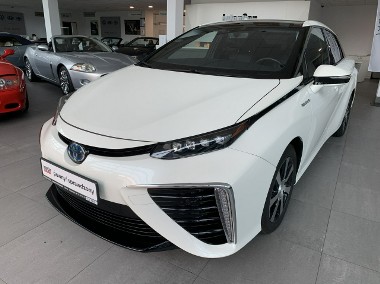 Toyota Mirai Hybryda automat piękne futurystyczne auto-1