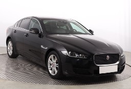 Jaguar XE I , Salon Polska, 180 KM, Automat, VAT 23%, Skóra, Navi, Xenon,