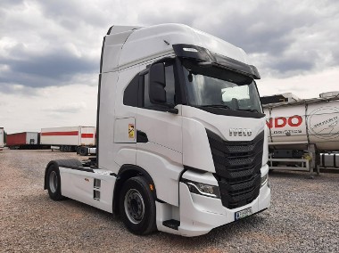 Iveco Stralis-1