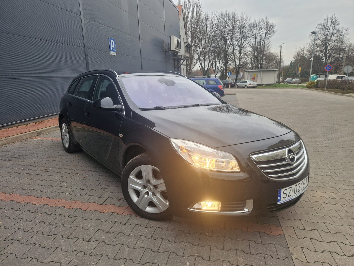 Opel Insignia I Sports Tourer 1.8 2009r