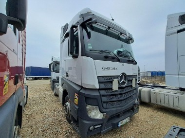 Mercedes-Benz Actros-1