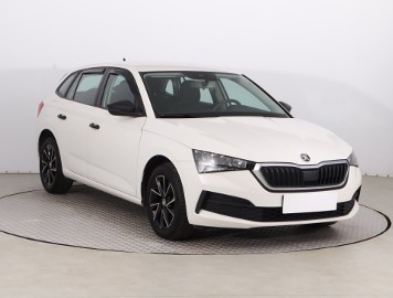 Skoda Scala , Salon Polska, Klima, Parktronic