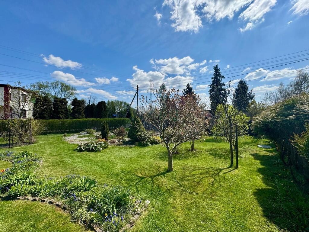 Działka budowlana z ogrodem 800 m² - Widok 4