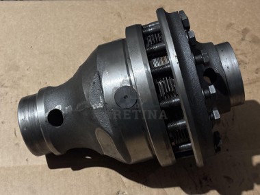 Valtra 8000 Mechanizm Różnicowy Tylnej Osi-1