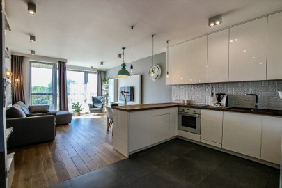 Hlonda/Ostoja - Wyjątkowe mieszkanie z widokiem na Park Pokoleń i Skarpę Ursynowską