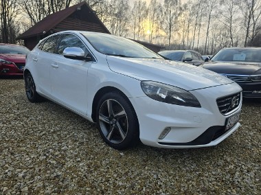 Volvo V40 II 2.0 5 cylindrów.Automat.Nowy Rozrząd.Skóra/Alkantara.Alu17-1