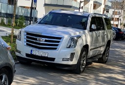 Cadillac Escalade IV Bezwypadkowy na mienie 2017 brazowe skory full opcja dvd