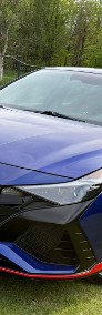 Hyundai Elantra V-4